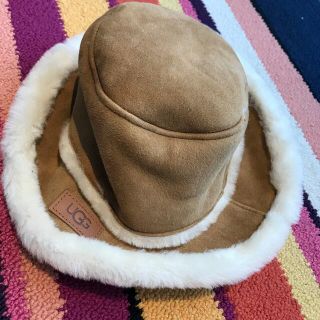 【新品】UGG アグ シープスキンバケットハット Mサイズ