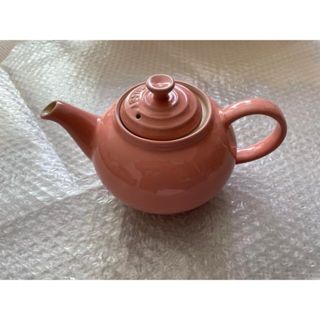 ルクルーゼ(LE CREUSET)のルクルーゼ　ティーポット　ピンク(食器)