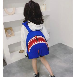 ロングセラー✨子供用 リュックサック サメリュック ブルー 男女兼用(リュックサック)