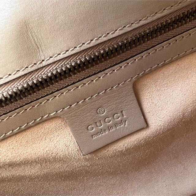 Gucci(グッチ)の【valentin様専用】GUCCI GGマーモント ショルダーバッグ レディースのバッグ(ショルダーバッグ)の商品写真