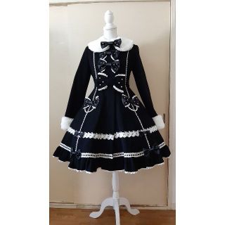 アンジェリックプリティー(Angelic Pretty)のNo.2122_アンプリ_黒パールとリボン飾り白襟袖ファーコート(ロングコート)