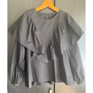 ザラ(ZARA)のZARA フリル　ブラウス(シャツ/ブラウス(長袖/七分))