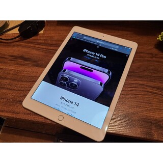 直販オンライン 【未使用に近い美品】iPadair3 64ギガ タブレット