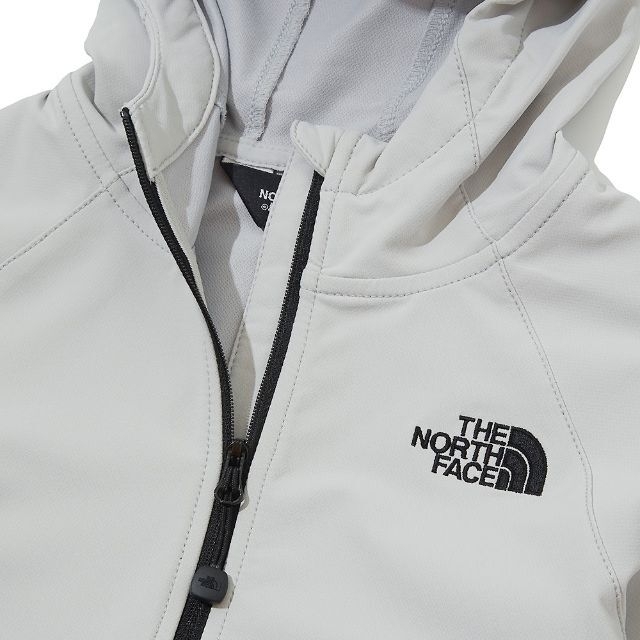 THE NORTH FACE(ザノースフェイス)のTHE NORTH　FACE　KIDS 　パーカー　ライトグレー　160㎝ キッズ/ベビー/マタニティのキッズ服男の子用(90cm~)(ジャケット/上着)の商品写真