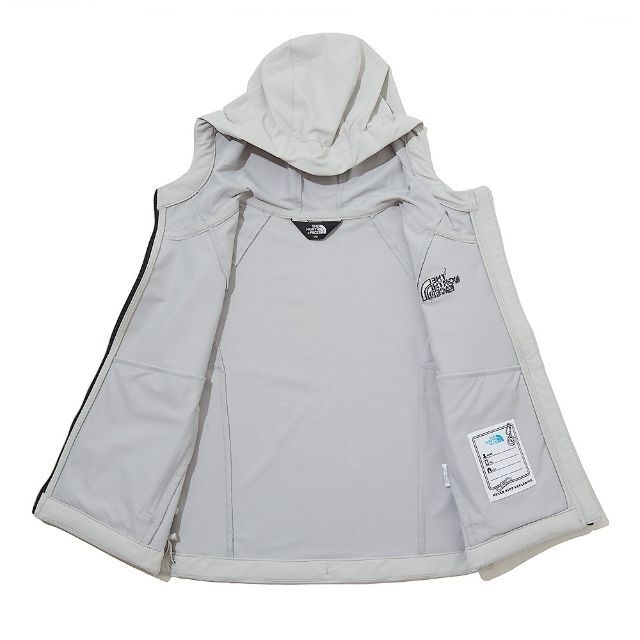 THE NORTH FACE(ザノースフェイス)のTHE NORTH　FACE　KIDS 　パーカー　ライトグレー　160㎝ キッズ/ベビー/マタニティのキッズ服男の子用(90cm~)(ジャケット/上着)の商品写真