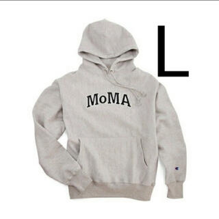 モマ(MOMA)のMoma champion パーカー　L(パーカー)