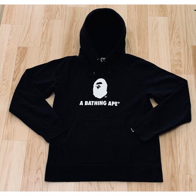A BATHING APE - ☆大人気☆ APE 大猿 ロゴ パーカー 黒 M シャークの A BATHING APE - ☆大人気☆ APE 大猿 ロゴ パーカー 黒 M シャークの