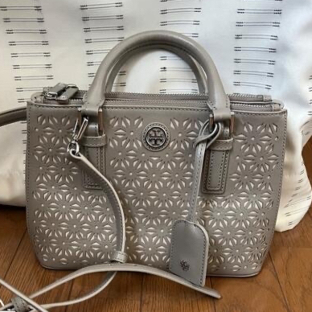 Tory Burch(トリーバーチ)の専用　TORYBURCH ショルダーバッグ レディースのバッグ(ショルダーバッグ)の商品写真