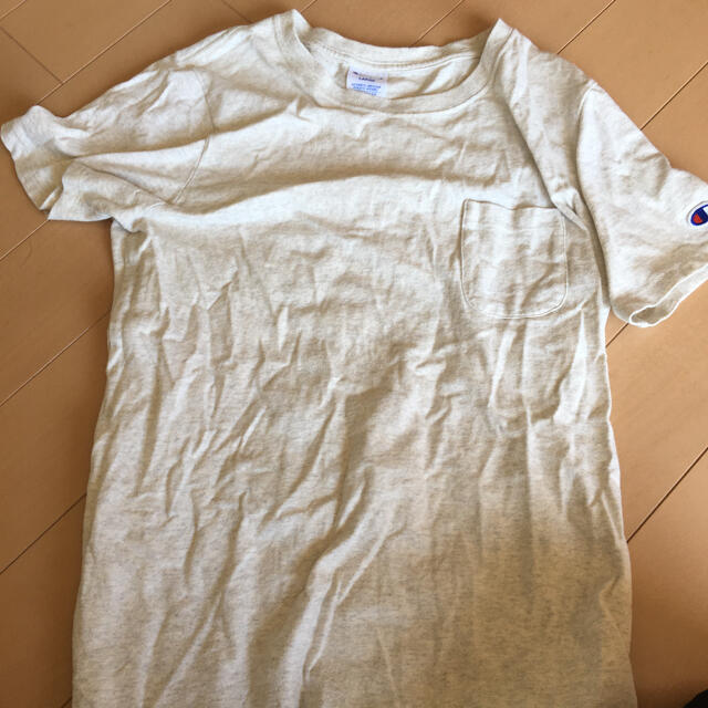 Champion(チャンピオン)のチャンピオン　Tシャツ　美品　L 値下げ レディースのトップス(Tシャツ(半袖/袖なし))の商品写真