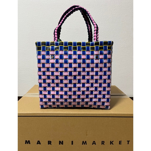 Marni(マルニ)のMARNI MARKET   m❤︎tiara様　専用 レディースのバッグ(かごバッグ/ストローバッグ)の商品写真