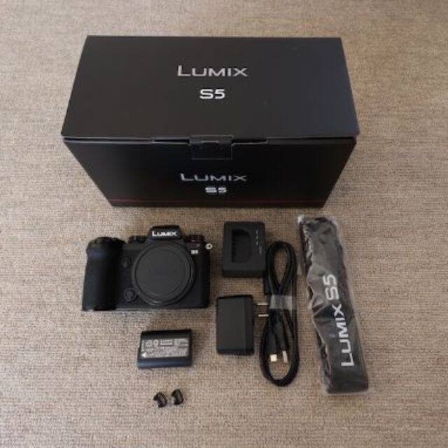 Panasonic LUMIX DC-S5 ボディ　美品♪