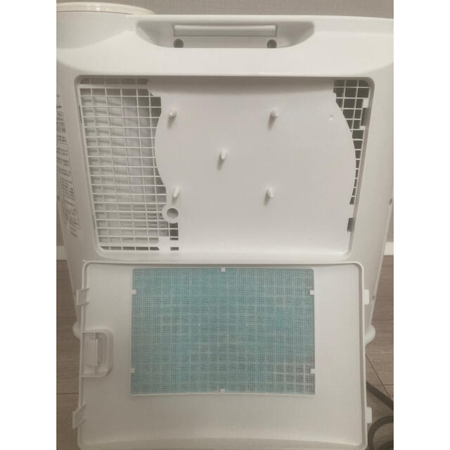 値下げ!シャープ 加湿セラミックファンヒーター HX-L120 値下げ!シャープ 加湿セラミックファンヒーター HX-L120