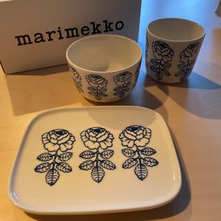 マリメッコ(marimekko)の【限定】食器✈︎3点✈︎ヴィヒキルース✈︎マリメッコ (食器)