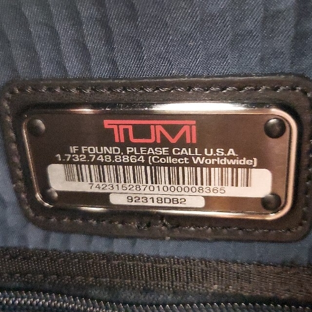 TUMI(トゥミ)の伊藤＿カイ様　専用　TUMI レザー  ボディバッグ メンズのバッグ(ボディーバッグ)の商品写真