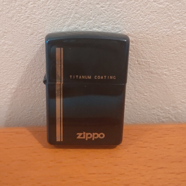 ZIPPO(ジッポー)の最終値下ZIPPO◆ブルーチタンコーティング◆ メンズのファッション小物(タバコグッズ)の商品写真