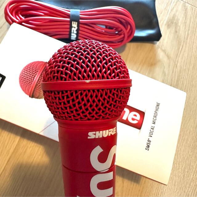 Supreme(シュプリーム)のSupreme マイクShure SM58 Vocal Microphone 楽器のレコーディング/PA機器(マイク)の商品写真