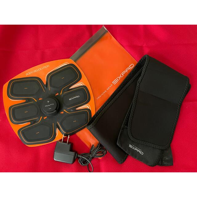 SIXPAD(シックスパッド)のSIXPAD Abs Fit シックスパッド スポーツ/アウトドアのトレーニング/エクササイズ(トレーニング用品)の商品写真