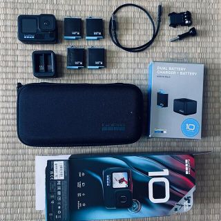 ゴープロ(GoPro)のGopro Hero10本体＋アクセサリー(ビデオカメラ)