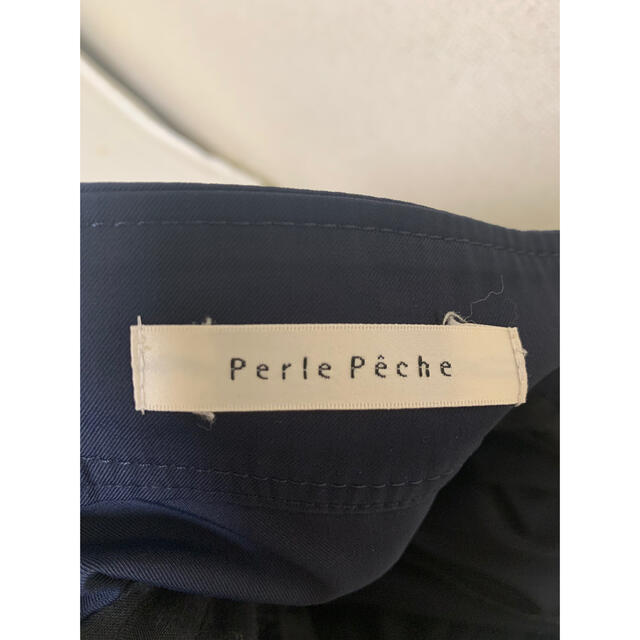 Perle Peche(ペルルペッシュ)のワイドパンツ　ネイビー レディースのパンツ(カジュアルパンツ)の商品写真