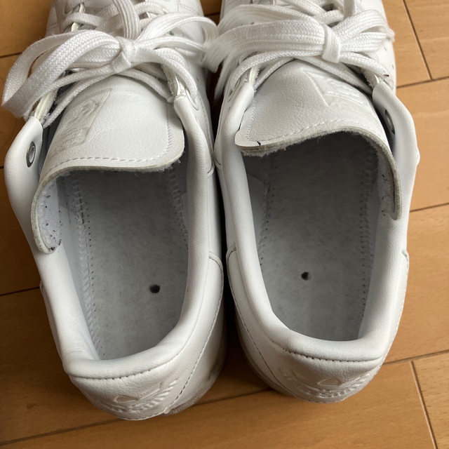 adidas(アディダス)のアディダス スタンスミス W ホワイト 25.0 レディースの靴/シューズ(スニーカー)の商品写真