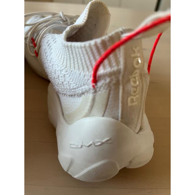 Reebok(リーボック)の完売商品　Reebok DMX FUSION 28.0cm ホワイト　限定カラー メンズの靴/シューズ(スニーカー)の商品写真