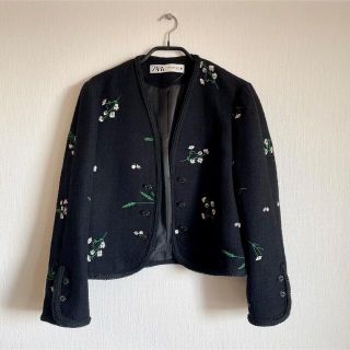 ザラ(ZARA)のZARA　エンブロイダリー テクスチャー ジャケット(ノーカラージャケット)