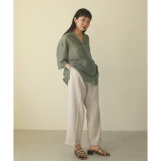 トゥデイフル(TODAYFUL)のクリーニング済着用数回 todayful Twill Tuck Trousers(カジュアルパンツ)