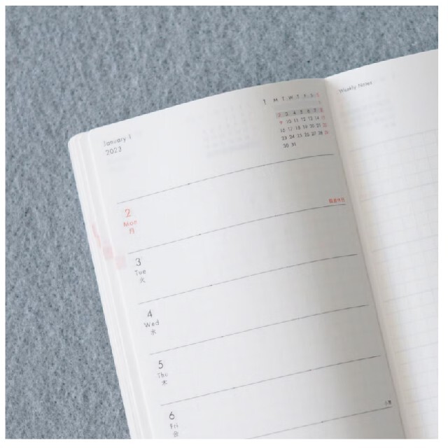 Kurasi techo (暮らし手帳) 2023年 インテリア/住まい/日用品の文房具(カレンダー/スケジュール)の商品写真