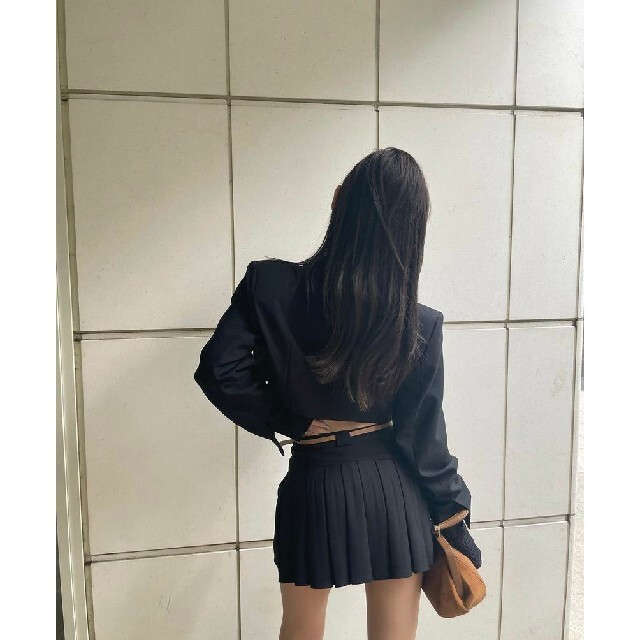 MELT THE LADY back pleats skirt 印象のデザイン 9180円 www.gold-and