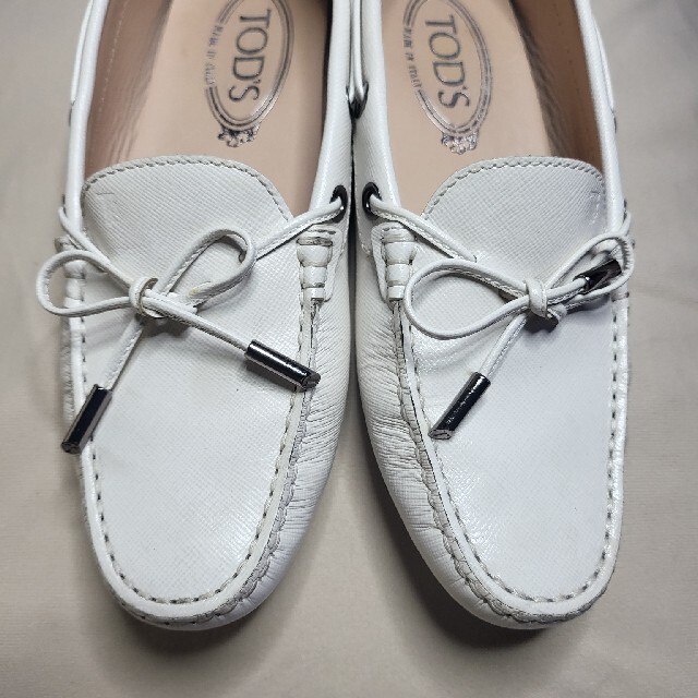 TOD'S - トッズ TOD'S ドライビングシューズ 35.5オフホワイト
