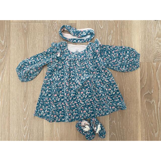 PETIT BATEAU(プチバトー)のプチバトー　ワンピース　フットカバー　ヘアバンドセット キッズ/ベビー/マタニティのベビー服(~85cm)(ワンピース)の商品写真