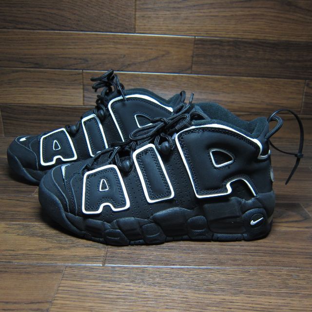 NIKE(ナイキ)の美品 NIKE AIR MORE UPTEMPO GS 黒 モアアップテンポ  レディースの靴/シューズ(スニーカー)の商品写真