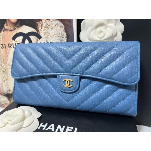 CHANEL Vステッチ キャビアスキン フラップウォレット 長財布 - 財布