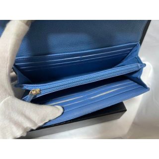 CHANEL - CHANEL Vステッチ キャビアスキン フラップウォレット 長財布