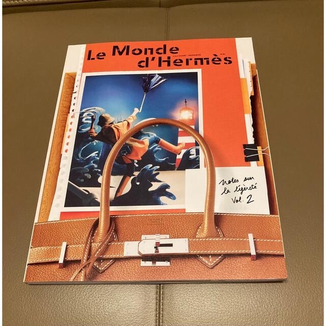 Hermes(エルメス)のHermes 最新号　カタログ エンタメ/ホビーの雑誌(ファッション)の商品写真