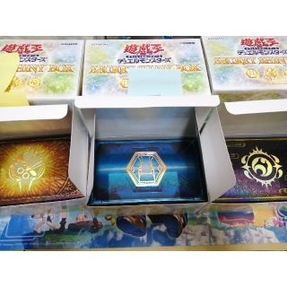 ユウギオウ(遊戯王)の遊戯王 シークレットシャイニーボックス　3種セット(Box/デッキ/パック)