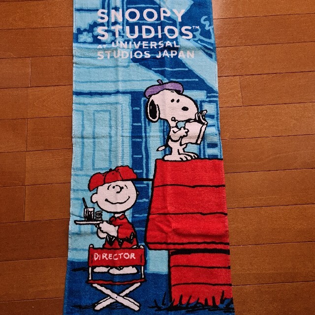 SNOOPY(スヌーピー)の新品  非売品  スヌーピー SNOOPY フェイスタオル  USJ  ニッセイ エンタメ/ホビーのアニメグッズ(タオル)の商品写真