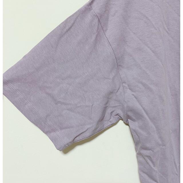 しまむら(シマムラ)の新品  しまむら  ロゴプリント  Tシャツ  天竺  中紫  Lサイズ レディースのトップス(Tシャツ(半袖/袖なし))の商品写真