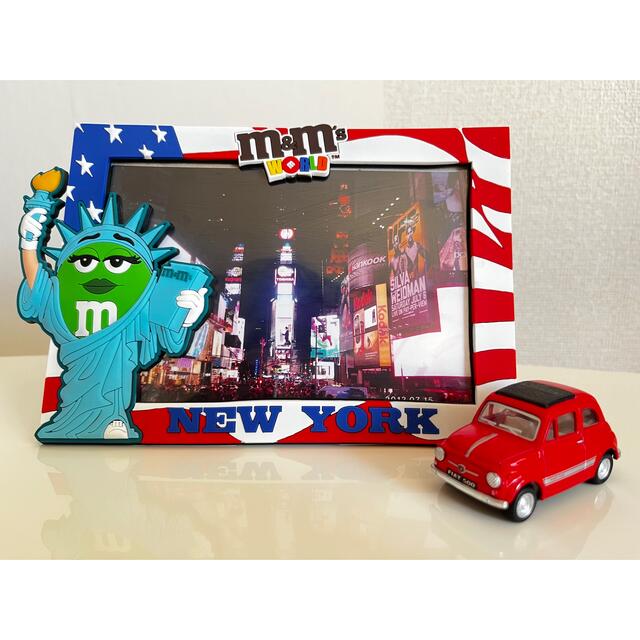 m&m&m's(エムアンドエムアンドエムズ)のm&m's エムアンドエムズ ニューヨーク NY 写真立て インテリア/住まい/日用品のインテリア小物(フォトフレーム)の商品写真