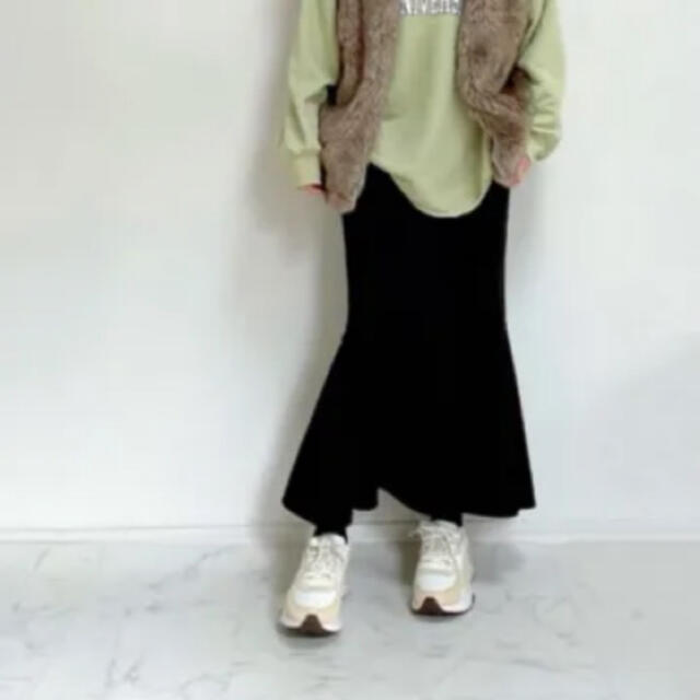 ZARA(ザラ)のLAUIR ラウアー スリット マーメイド ロングスカート Mサイズ レディースのスカート(ロングスカート)の商品写真