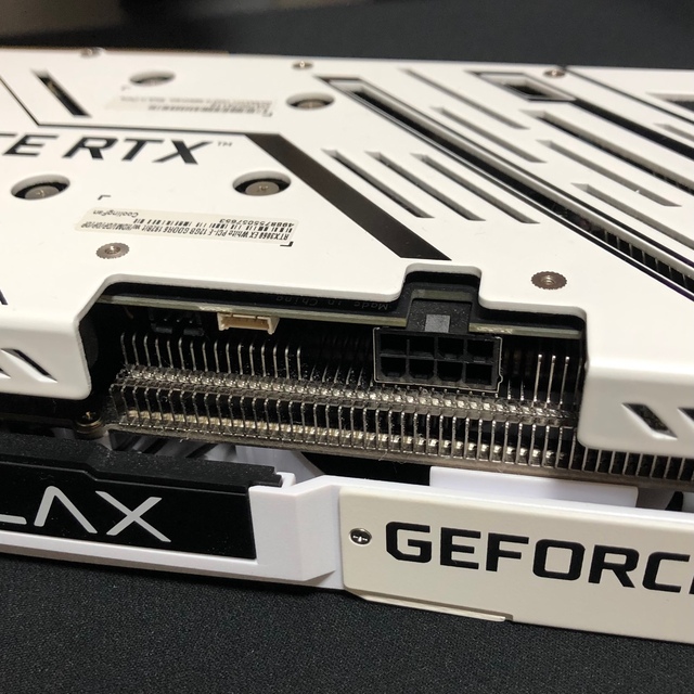 玄人志向 GeForce RTX3060 GDDR6 12GB スマホ/家電/カメラのPC/タブレット(PCパーツ)の商品写真