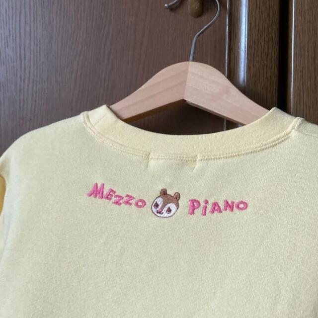 mezzo piano(メゾピアノ)のメゾピアノ　長袖　トレーナー　リス　どんぐり　ロゴ　130 秋　冬　希少　レア キッズ/ベビー/マタニティのキッズ服女の子用(90cm~)(Tシャツ/カットソー)の商品写真