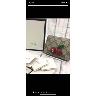 グッチ(Gucci)の美品GUCCIチェリー付き財布(財布)