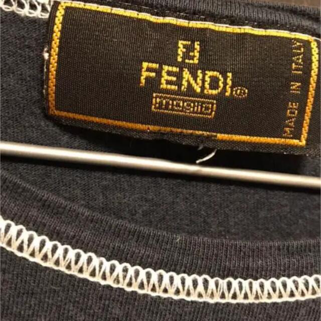 FENDI(フェンディ)のFENDI Tシャツ ロゴTシャツ レディースのトップス(Tシャツ(半袖/袖なし))の商品写真