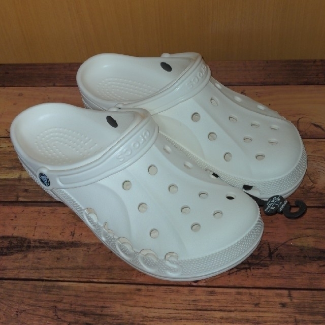 crocs(クロックス)の29cm クロックス baya clog バヤ クロッグ ホワイト メンズの靴/シューズ(サンダル)の商品写真
