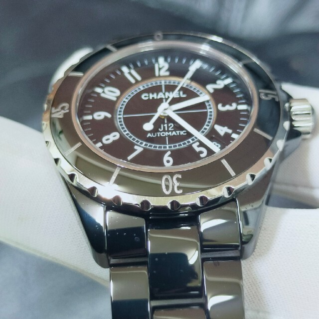 CHANEL(シャネル)の★極上美品★シャネルJ12 H0685 メンズ セラミック 自動巻38mm メンズの時計(腕時計(アナログ))の商品写真