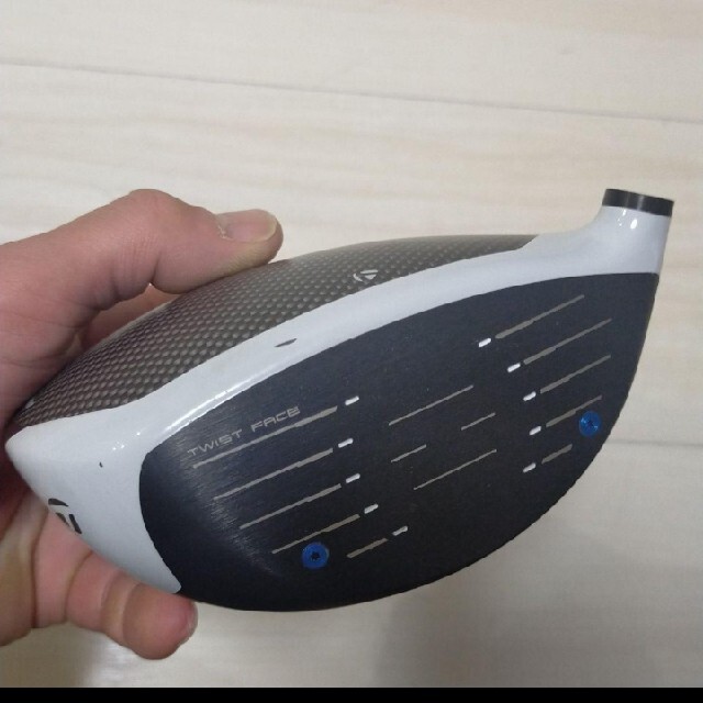 TaylorMade(テーラーメイド)の最新ステルス以上の低スピン＆飛距離性能！調整機能満載☆初代☆SIM ヘッドのみ スポーツ/アウトドアのゴルフ(クラブ)の商品写真