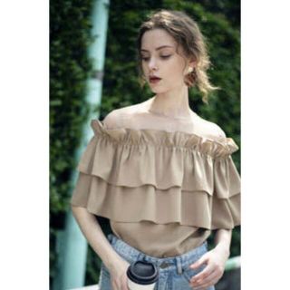 AMERI BONDING OFF SHOULDER TOP 新品タグ付き