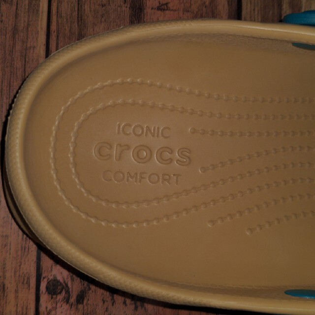 crocs(クロックス)のcrocs クロッグサンダル Classic All Terrain メンズの靴/シューズ(サンダル)の商品写真