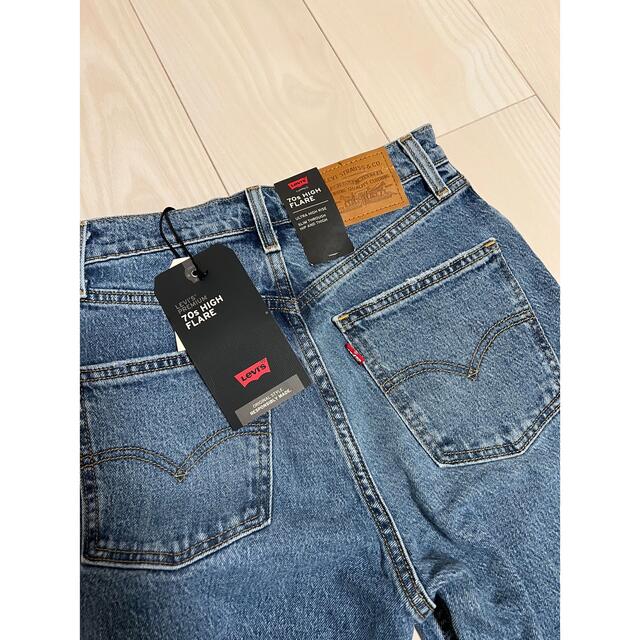 Levi's(リーバイス)の【新品】リーバイス　フレアデニムパンツ レディースのパンツ(デニム/ジーンズ)の商品写真